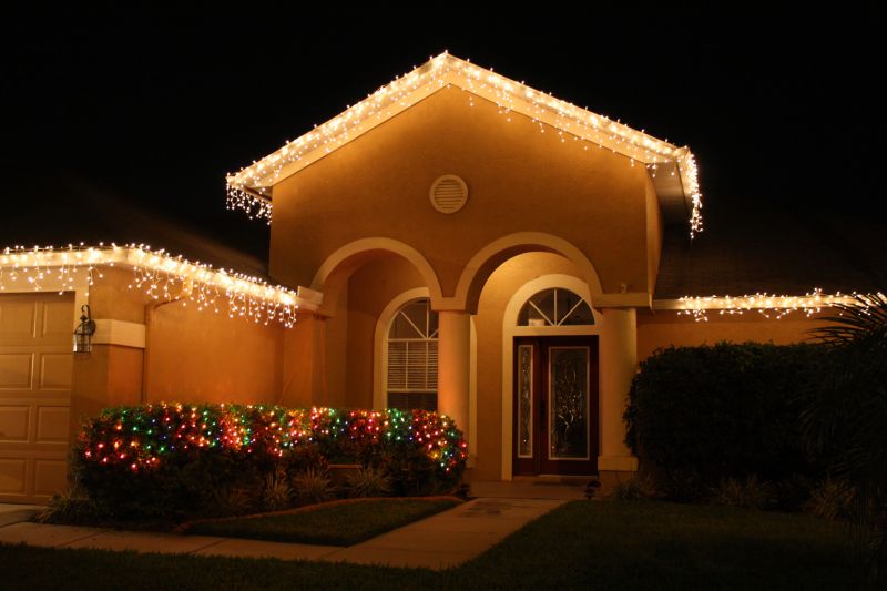 Holiday Season Roofing Discounts
